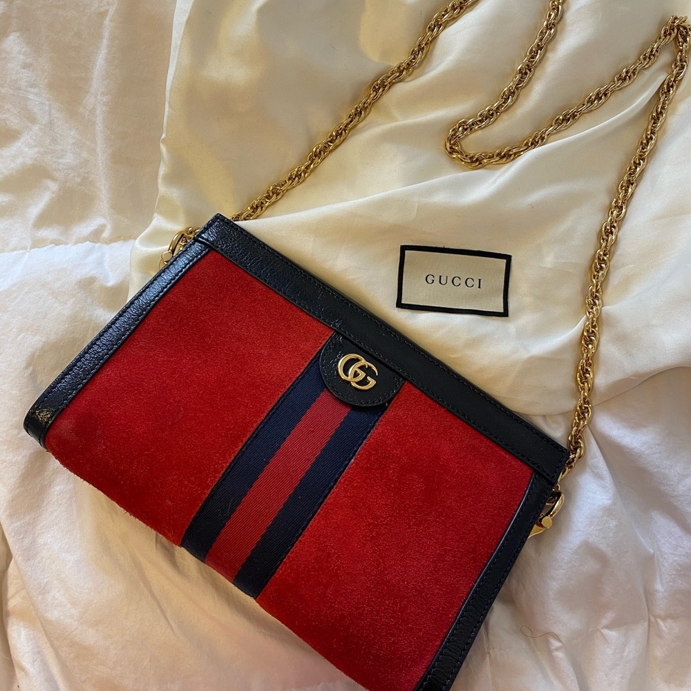 Authentic Gucci red suede Ophedia shoulder bag